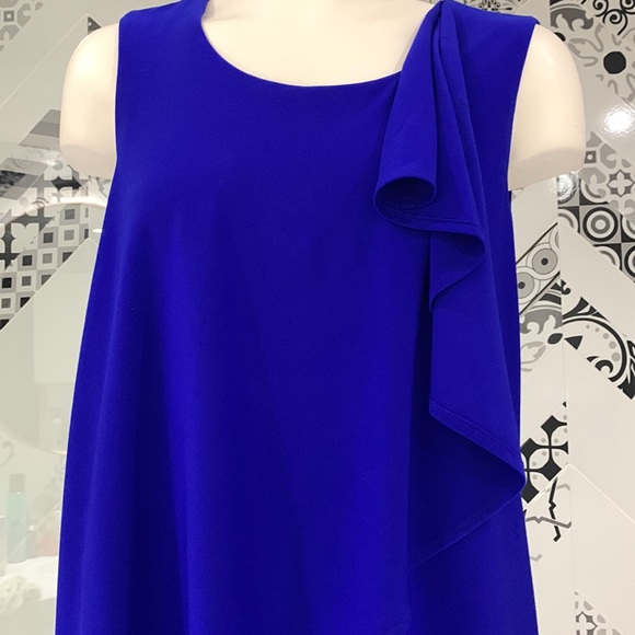 Made in🇨🇦Beautiful Sleeveless Cross Over Ruffle Front JR Dress - Picture 5 of 17